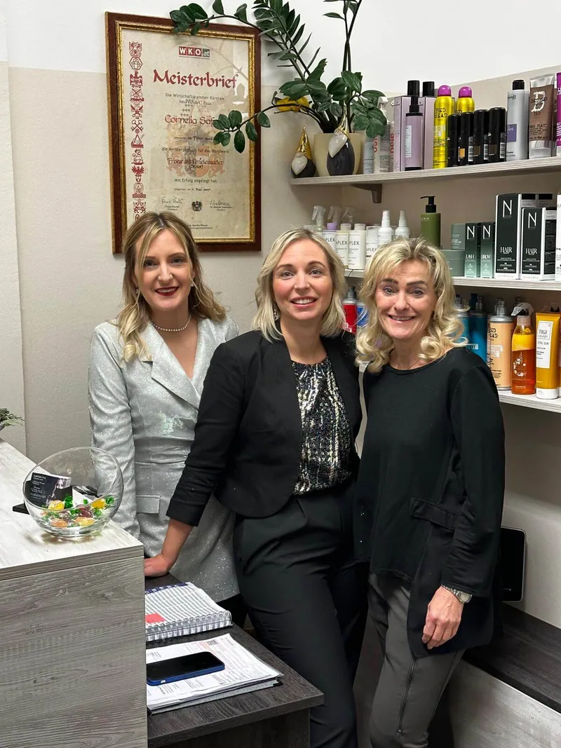 Richiesta spontanea alla reception di un salone di Klagenfurt